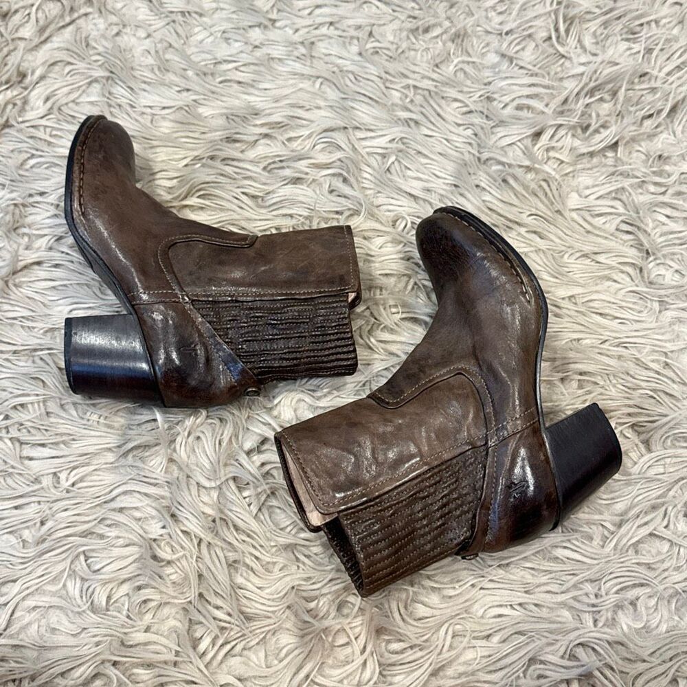 Frye Lucinda scrunch short boots size 6.5 - Picture 8 of 8